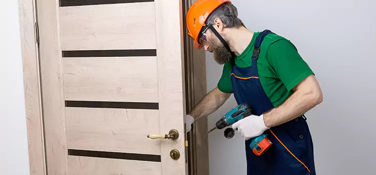 Replace Internal Door Handle with Lock McNair